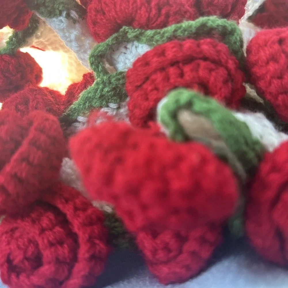 Handmade Crochet Flower Bouquet Blanket Red Rose 2-in-1 Transforming Throw Gift